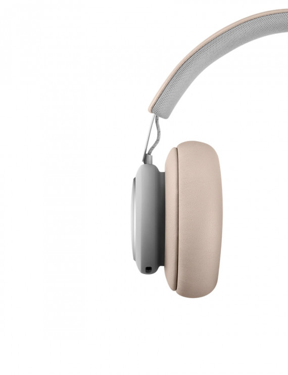 Bang & Olufsen Beoplay H4 2nd Gen-Wireless Over-Ear Headphone